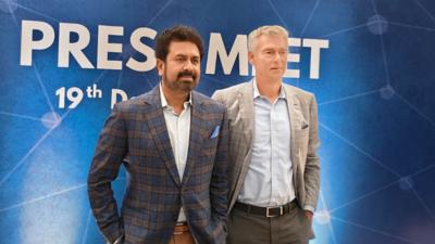 EmbedUR founder and chief executive Rajesh Subramaniam with Synaptics CEO and president Michael Hurlston. EmbedUR founder and chief executive Rajesh Subramaniam with Synaptics CEO and president Michael Hurlston.