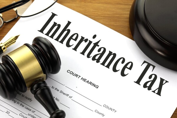 South Korea's notoriously high inheritance tax rate stands at 50%, coupled with a premium valuation for major shareholders at 20%.