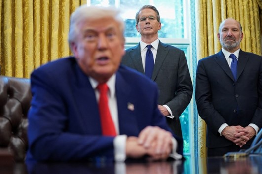 President Donald Trump discusses tariff suspension with Treasury and Commerce Secretaries