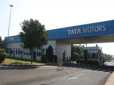 Tata Motors shares fall 3% after Q4 profits slump 51%
