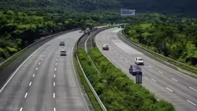 CAG report flags Rs 71 cr given to Mumbai-Pune Expressway toll firm for Covid disruption