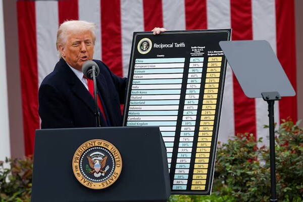 U.S. President Donald Trump delivers remarks on tariffs in the Rose Garden at the White House in Washington, D.C., U.S., April 2, 2025. (REUTERS)