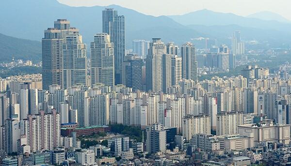Apartment complexes in Seoul