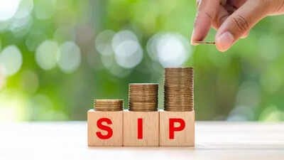 MFs trump global woes, SIPs hit new high in July