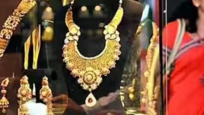 Festive sparkle lifts exports: Gem and jewellery shipments jump 15.98% to $2.18 bn in July, Hong Kong rebound aids growth