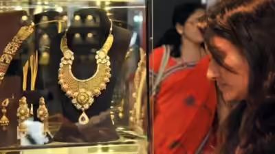 US tariffs impact on jobs: Nearly 3 lakh workers at risk in textiles and gems? Here’s what experts say